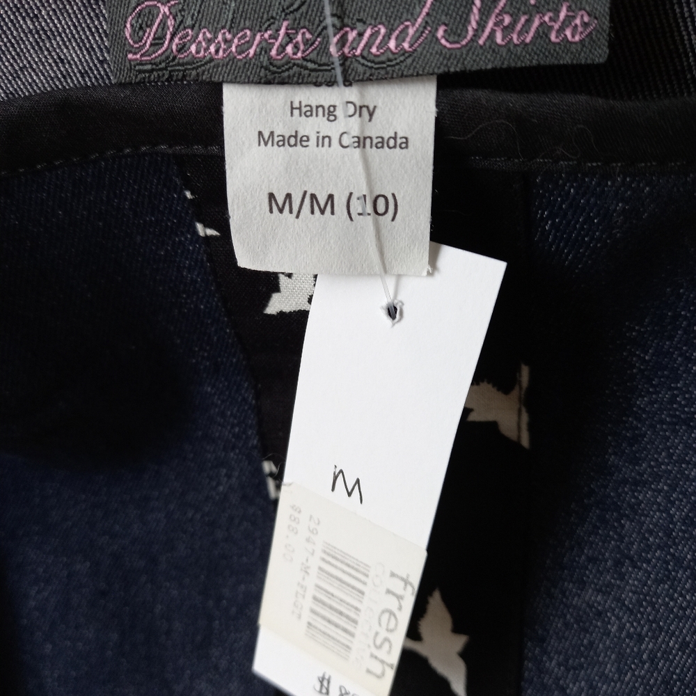 Handmade Navy skirt with birds decal - Picture 3 of 5